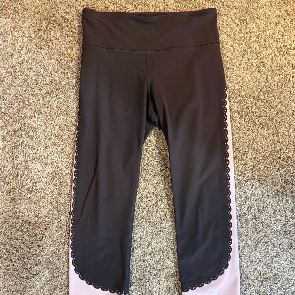 Athleta Purple and Pink Scallop Trim Leggings